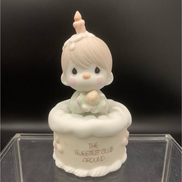 1988 Precious Moments Figurine - Picture 3 of 15